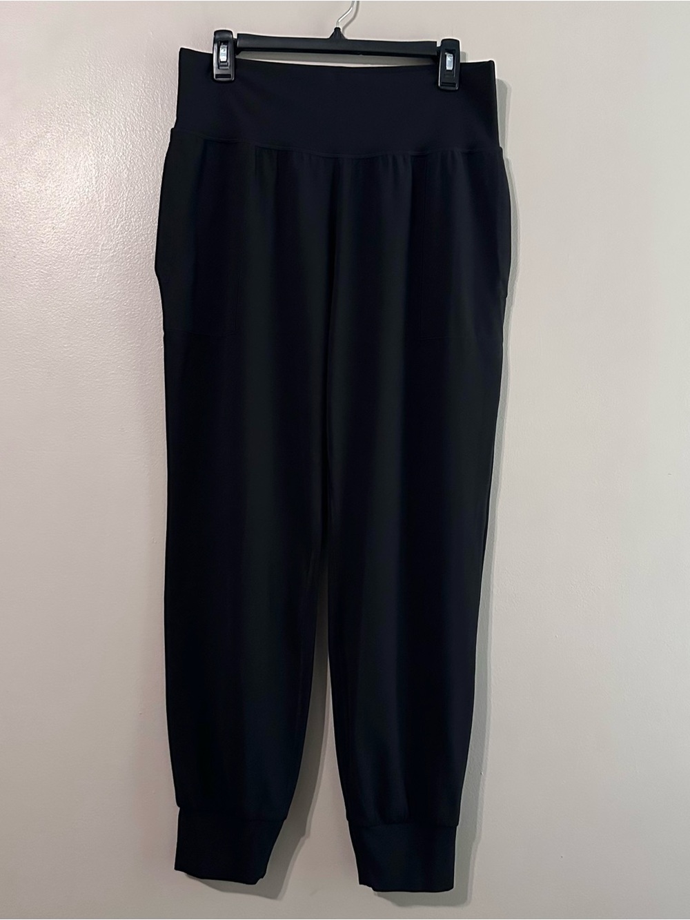 Athleta Black Salutation High Rise Jogger Womens Large Activewear Yoga Workout